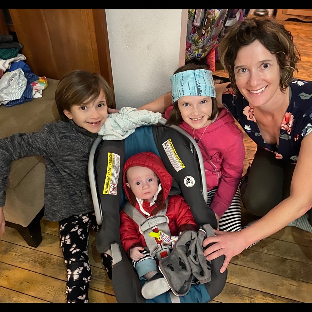 Meet your Posher, Rachel, of NellieG’s closet